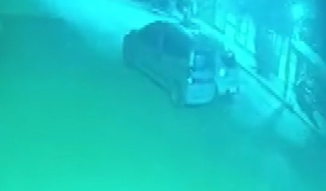 Cinayet anı kameraya yansıdı