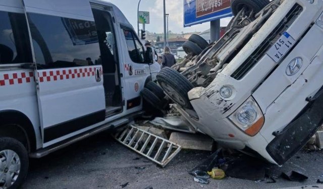 Feci kazada 9 yaralı!