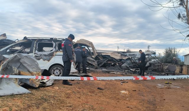 5'i çocuk 6 kişi yanarak öldü