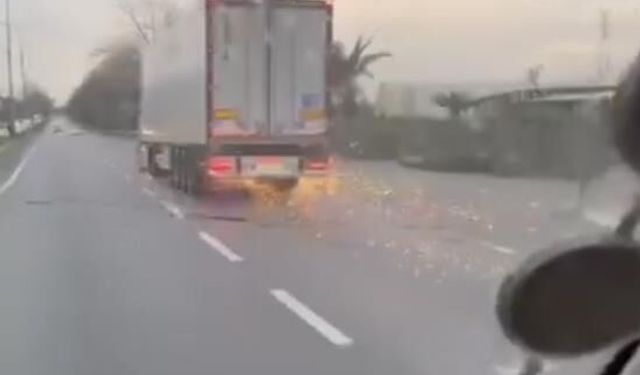 Trafikte korku dolu anlar