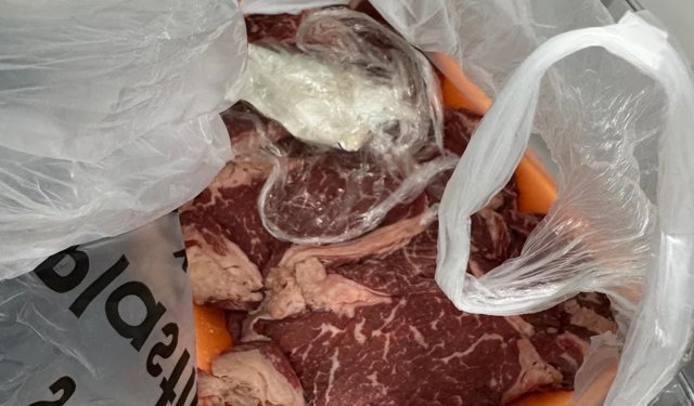 Restoran zincirinden bozuk et iddiası