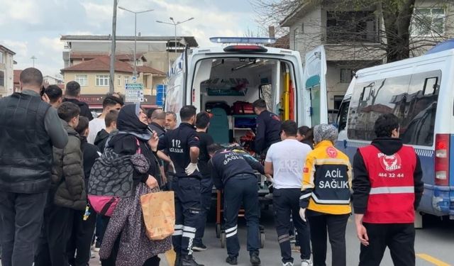 9 yaşındaki çocuğa otomobil çarptı!