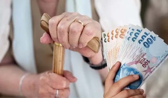 Emekli ikramiyesinin tutarı belli oldu