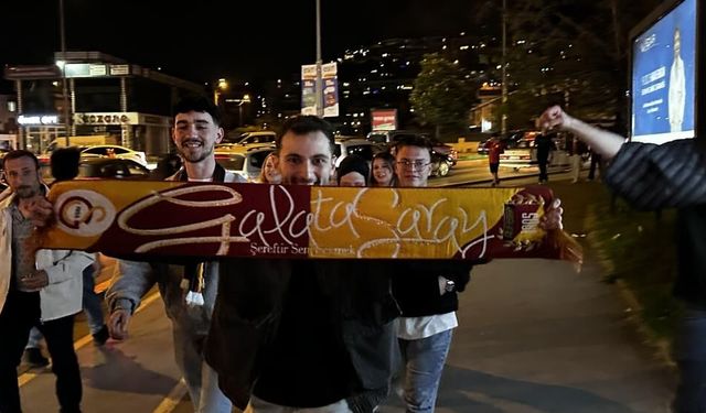Sakarya Galatasaray için sokağa döküldü