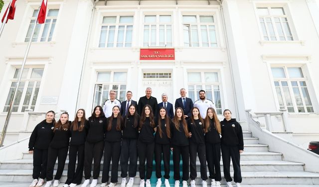 Serdivan’ın Sultanlarından Vali Doğan’a ziyaret