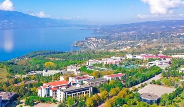 SAÜ tüm mezunlarını bir araya topluyor