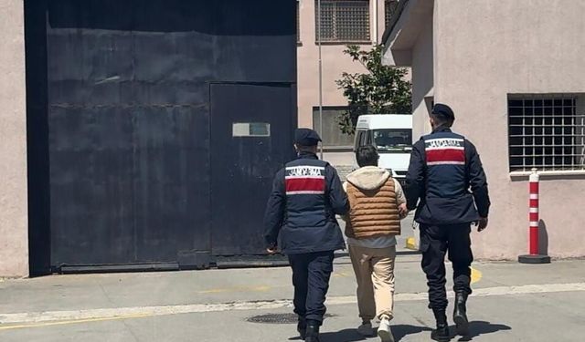 Zehir tacirlerine jandarma darbesi: 2 tutuklama