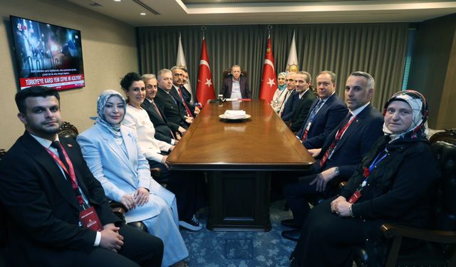 Sakarya'nın projeleri Erdoğan'a aktarıldı