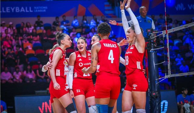 A Milli Kadın Voleybol Takımı, Milletler Ligi'nde şampiyon oldu