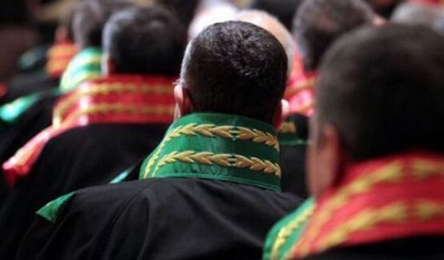 84 hakim ve savcı meslekten men edildi