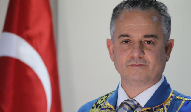 Dekan Altıntoprak'tan sıcak karşılama