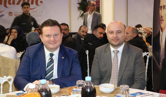 Oğuz Alkaş: Liderimizin hukukunu korumak namus borcumuz