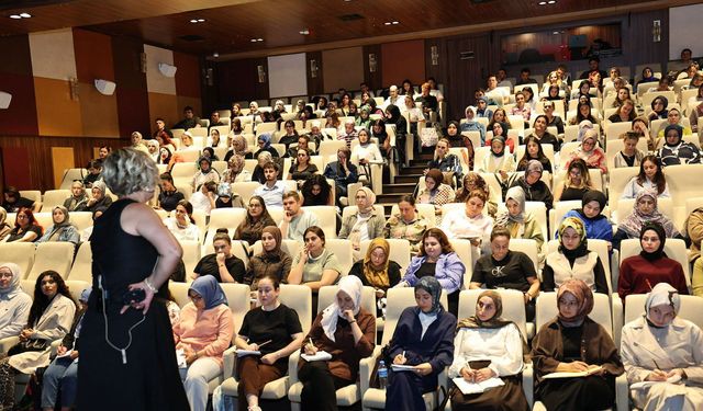 Büyükşehir'den KPSS programı