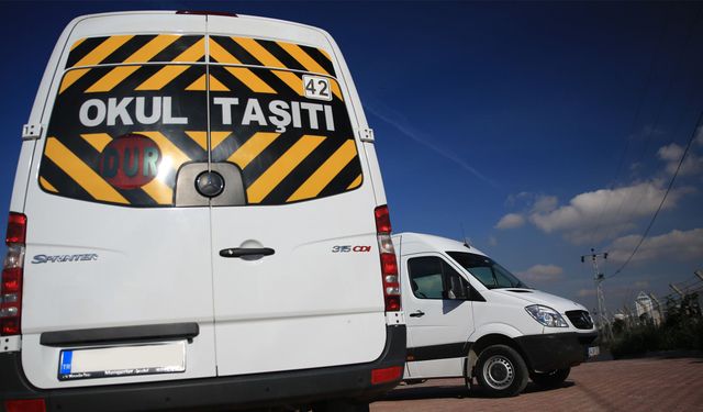 Okul servisinin çarptığı adam kurtarılamadı