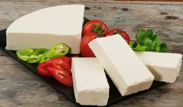 Peynir diye bitkisel yağ satıyorlar