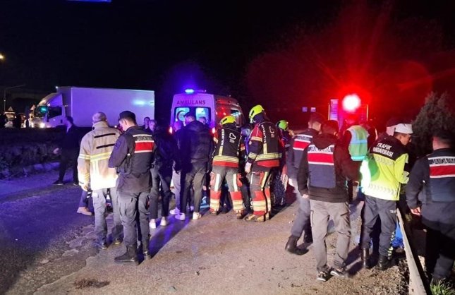 Takla atan araçta ölü sayısı yükseldi