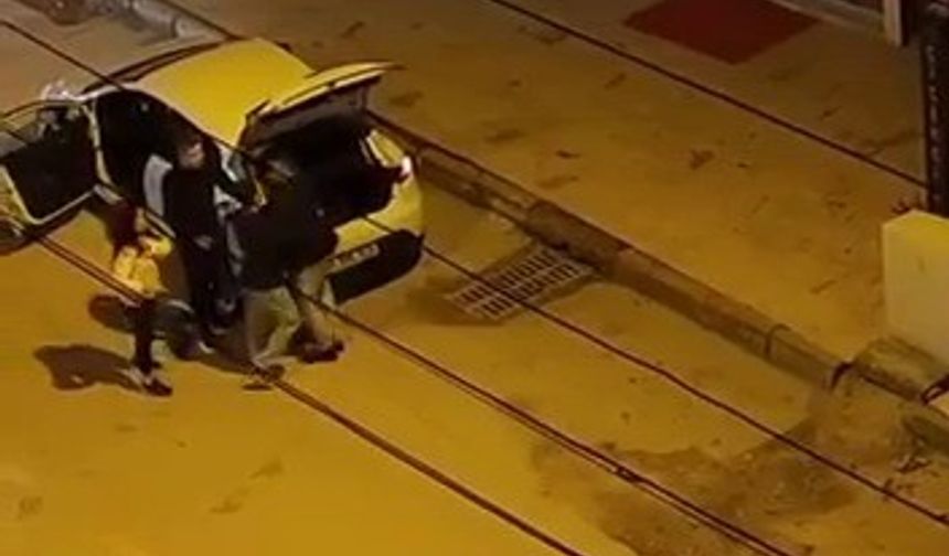 Tartıştığı kadını yerde sürükledi