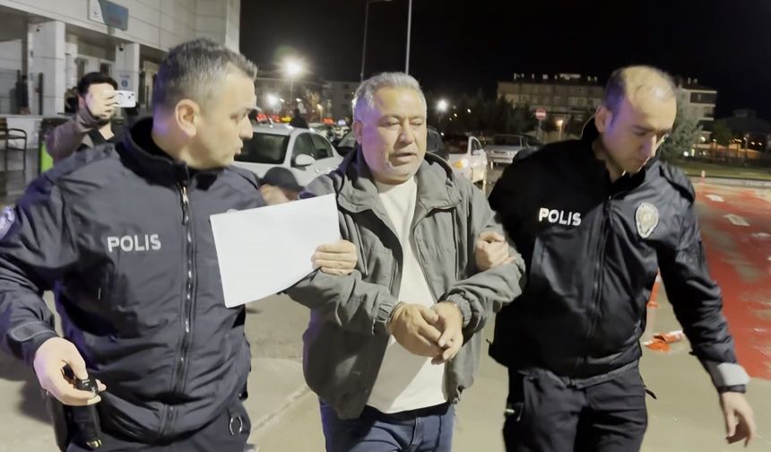 Trafik kazasına karıştı: ''Önüme kimse geçemez'' diyerek araçtakileri öldürdü