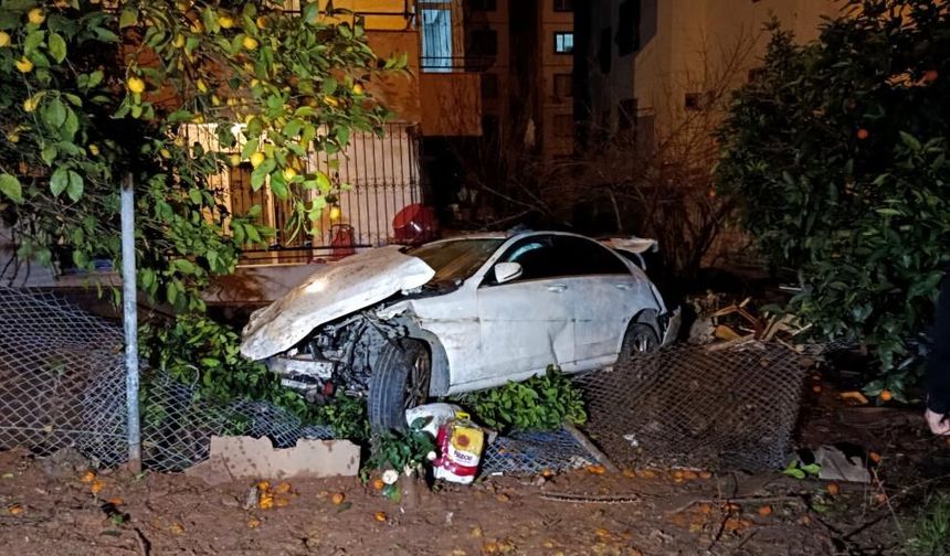 Feci kazada anne ağır yaralanırken oğlu hayatını kaybetti