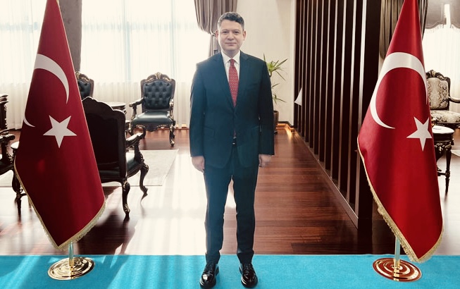 Hendekin Yeni Kaymakami Haci Hasan Gokpinar H24658 B886C (1)