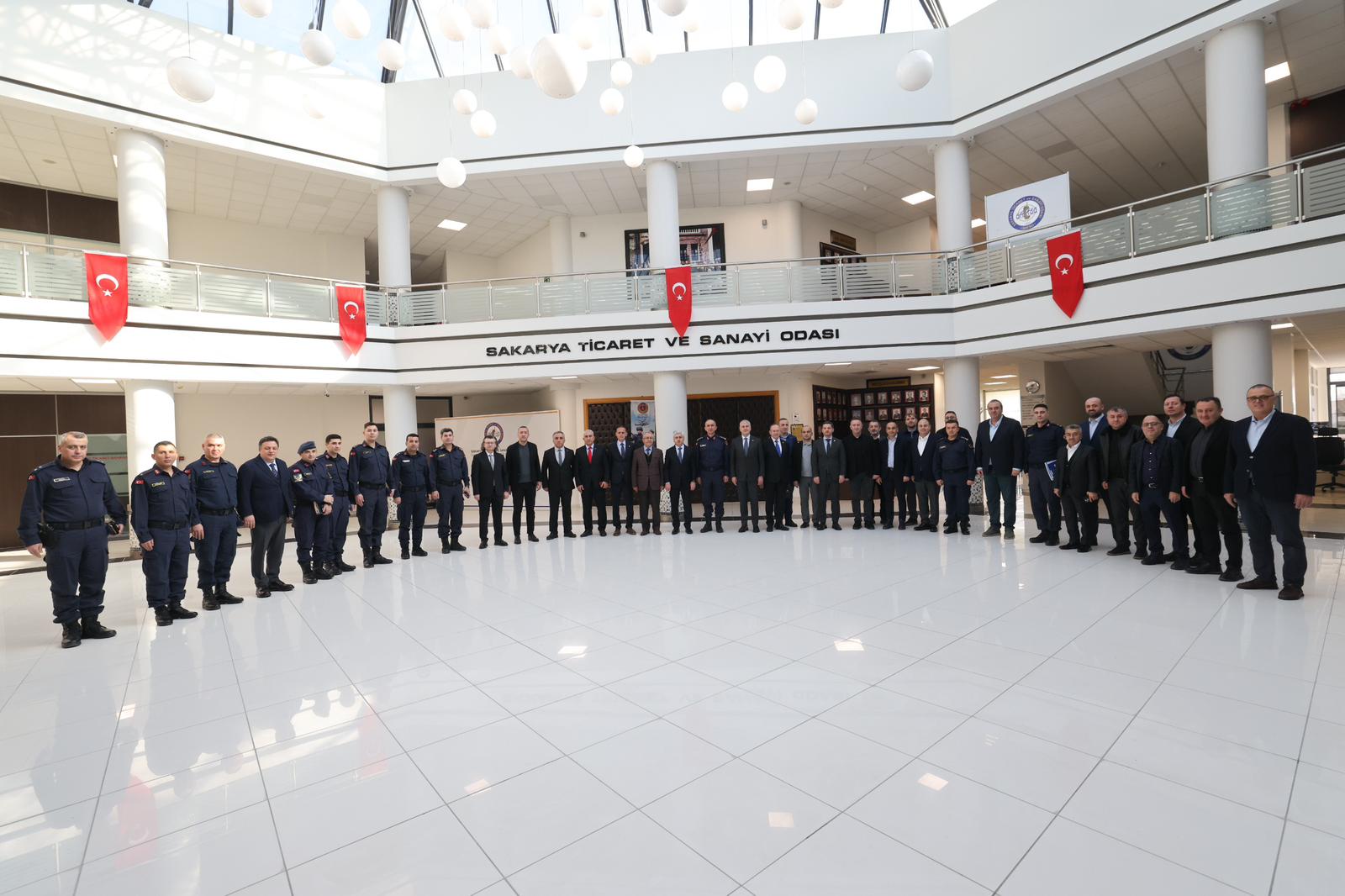 Cddc811F 53D6 4Eea A62A A68A25700322