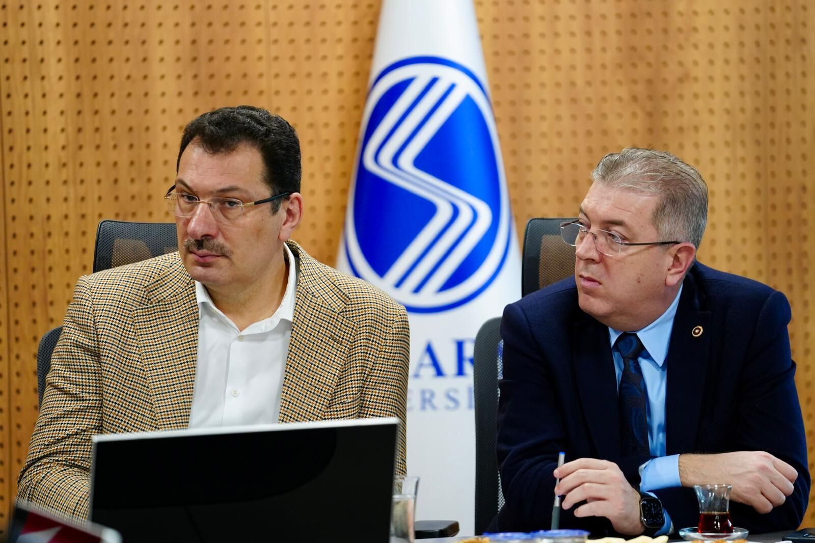 Ali İhsan Yavuz Ve Ertuğrul Kocacık Sau’de Paylaşım Toplantısına Katıldı (4)