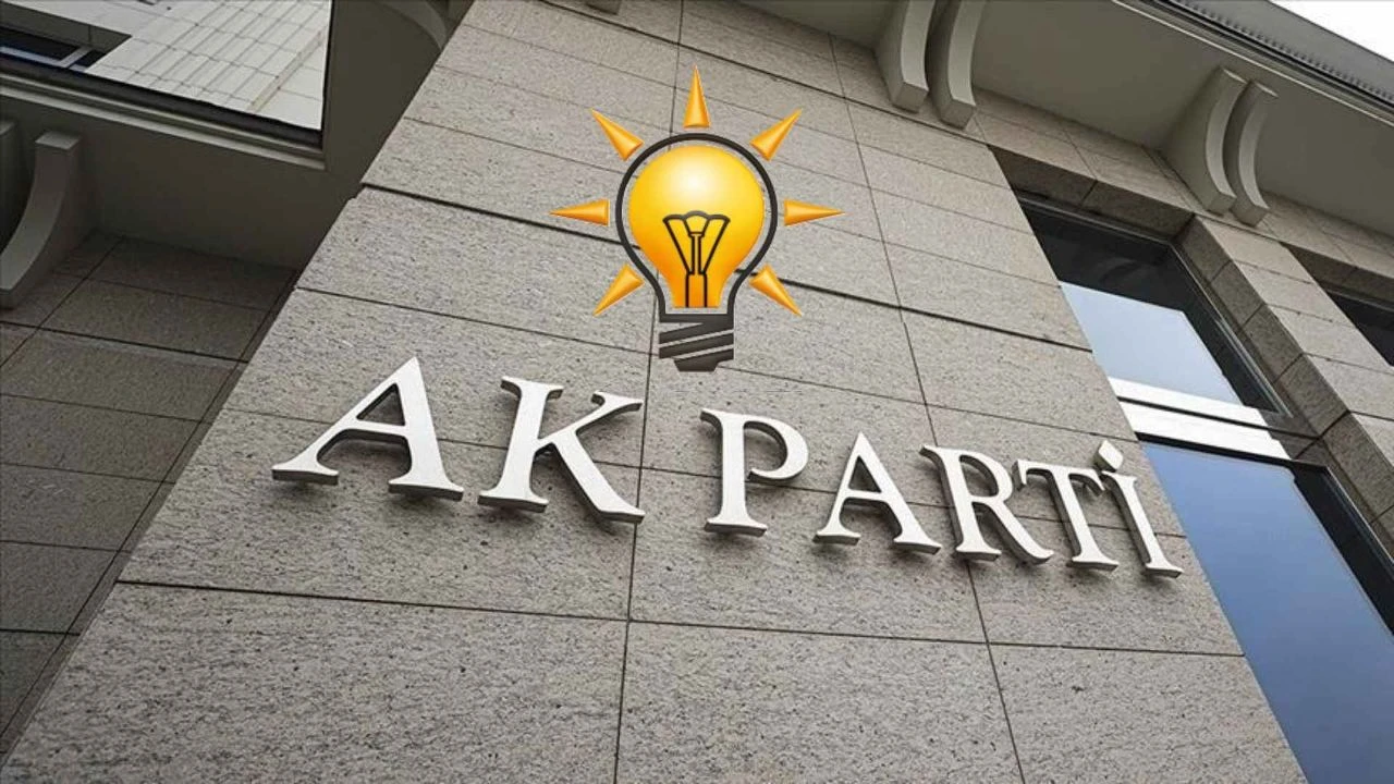 İYİ Partili ve CHP'li 2 belediye başkanı AK Parti'ye geçiyor