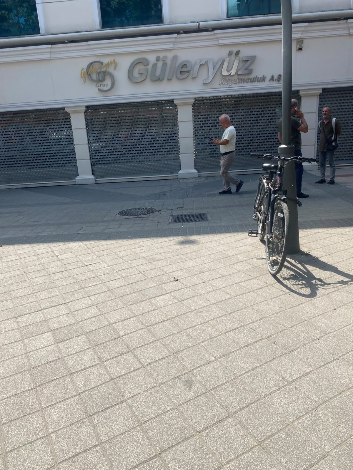 Güleryüz kepenk açmadı!